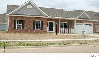 1st image of 16704 Foxhall Ln