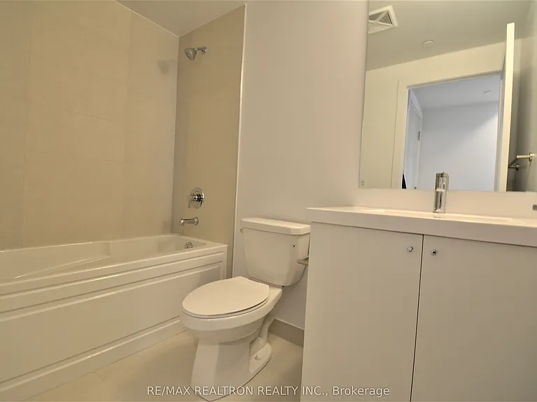 2550 Simcoe St N #1505 — Photo 10