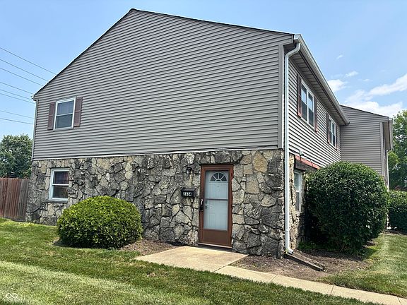 3rd image of 2634 Country Estates Dr #17