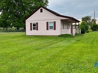 1504 13th St, Waynesboro, VA 22980