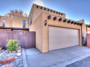 62 Plaza De La Noche NE, Albuquerque, NM 87109