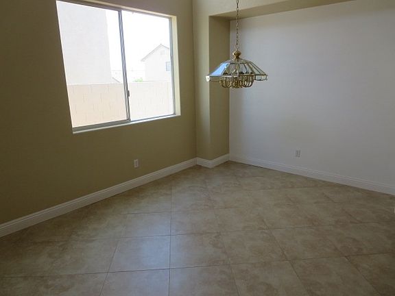 3rd image of 8105 Lapis Harbor Ave