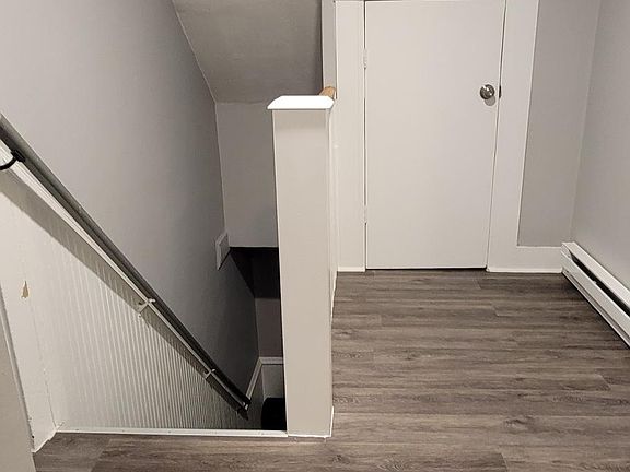 4th image of 121 Merrill St Floor 2