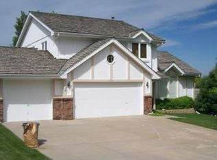 522 S 158th St, Omaha, NE 68118