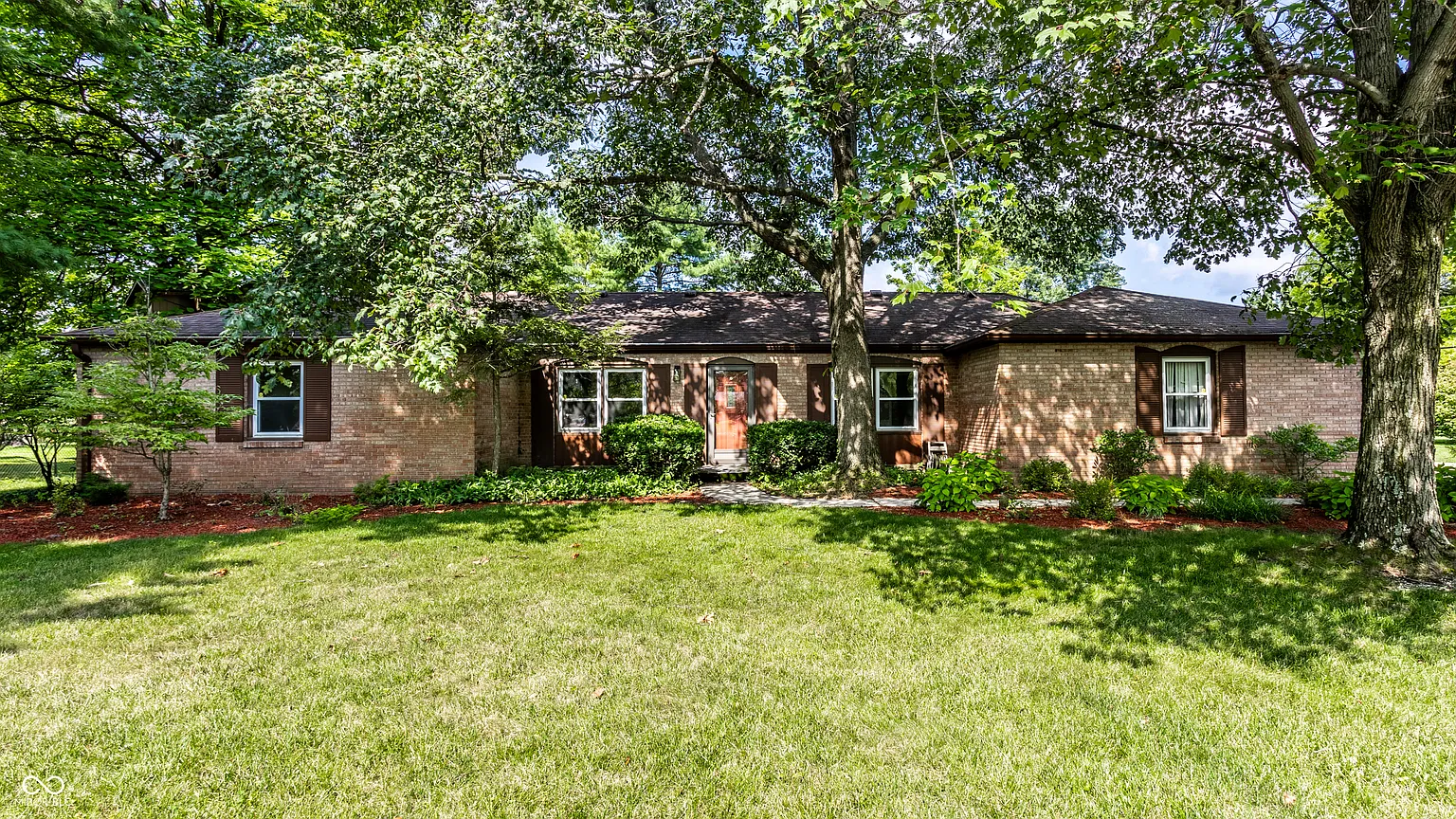 7208 Westminster Dr photo 1