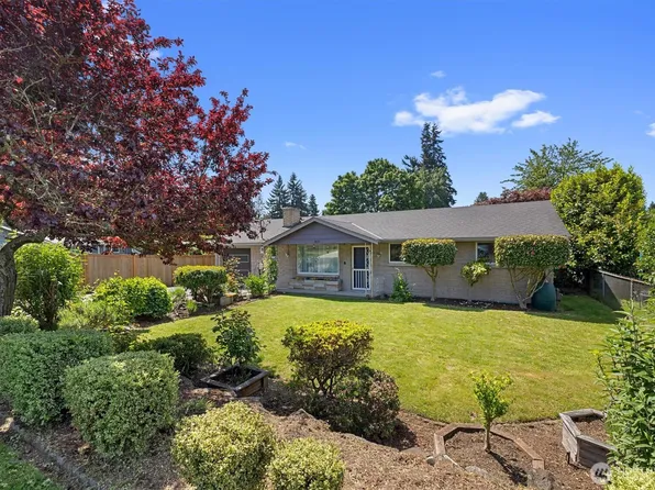 21718 88th Avenue W, Edmonds, WA 98026