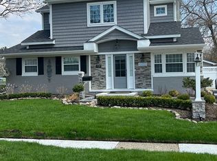 47500 Eldon Dr, Shelby Township, MI 48317