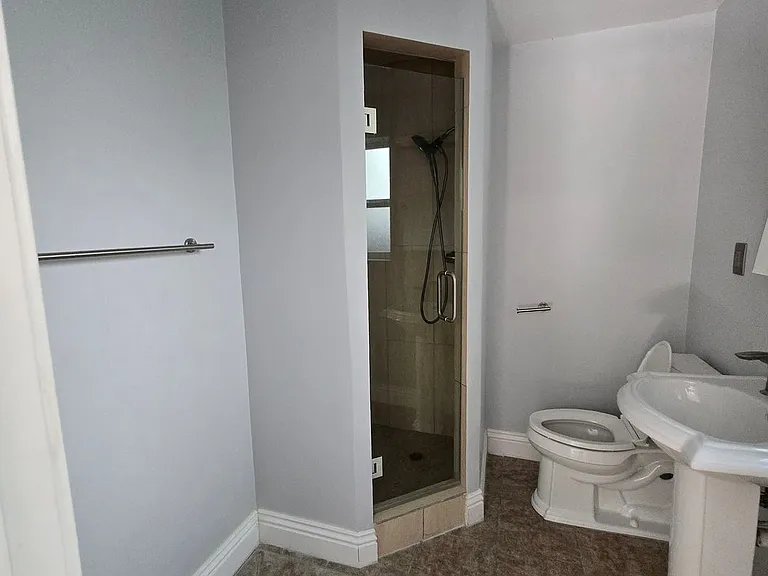 10310 Northvale Rd — Photo 8