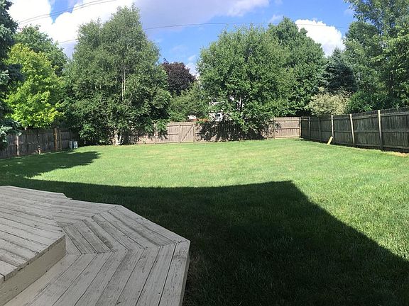 3rd image of 6208 Maryhurst Dr
