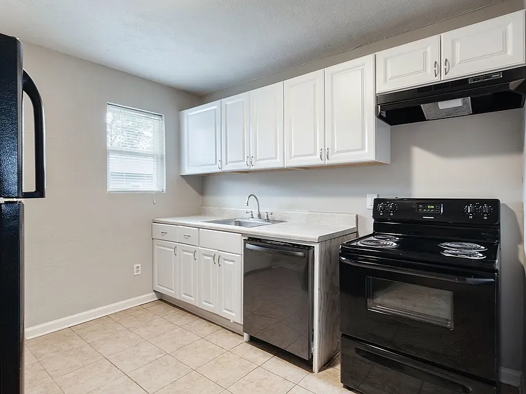 159 Whitefoord Ave — Photo 6