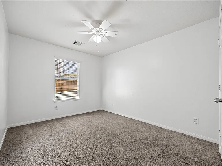 19114 Mercant Mark Ln — Photo 24