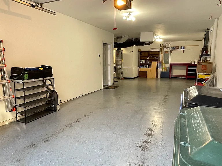 Attached Garage