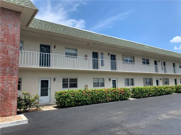 1900 S Kanner Hwy APT 8-102, Stuart, FL 34994