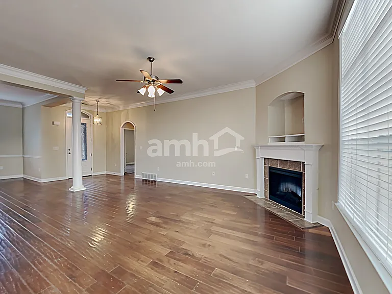 375 Vaiden Ridge Dr N — Photo 5