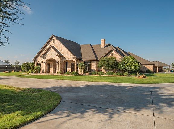 3rd image of 2405 Texland Cir