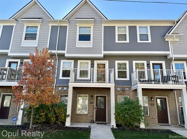 406 Jeff Keeton Dr, Hazel Park, MI 48030