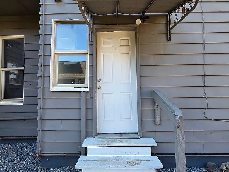 Chase Avenue Seven-Plex — Photo 10
