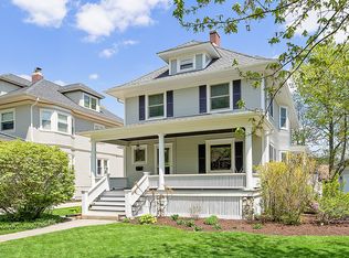 123 N Madison Ave, La Grange, IL 60525