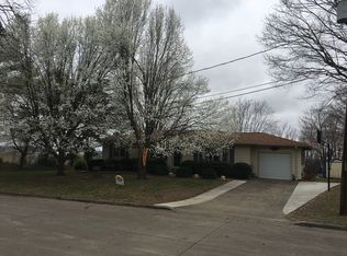 1041 Nancy Dr, Jackson, MO 63755