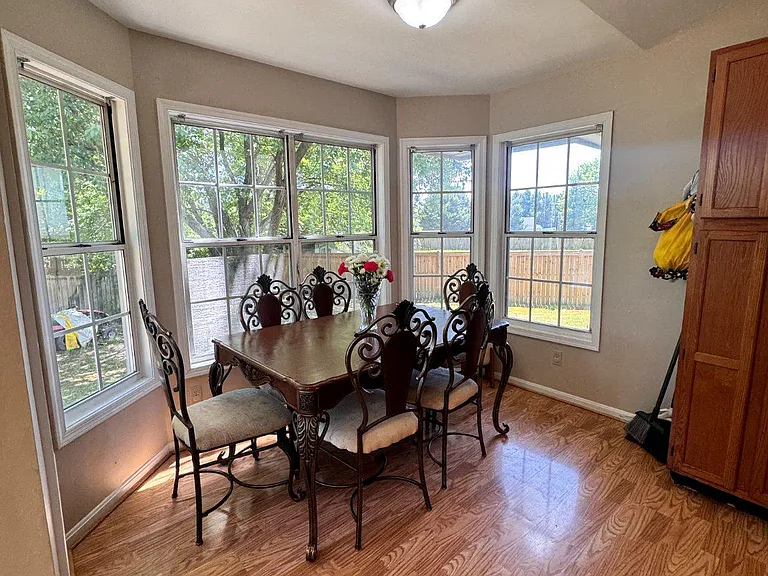 5420 Hazel Ct — Photo 6