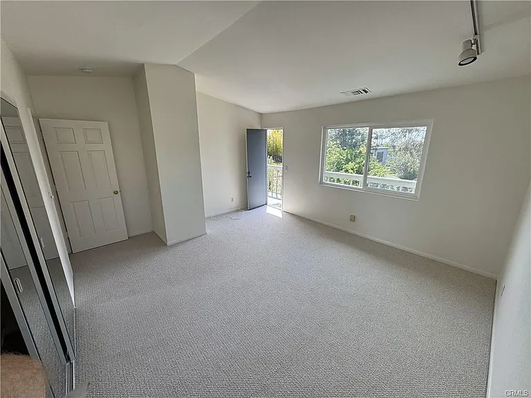 818 Nardo Rd — Photo 23