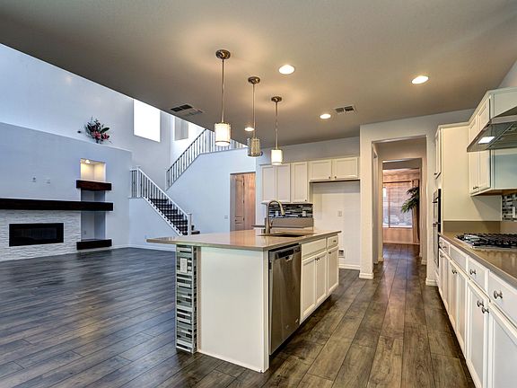 5th image of 8451 Canyon Sun Ct
