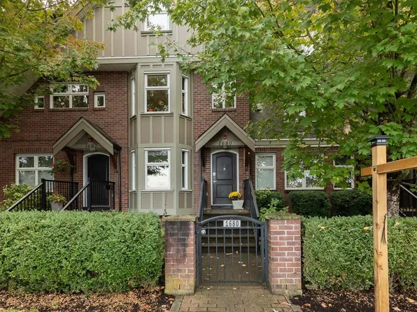 1680 Pender St, Vancouver, BC V5L 2L2