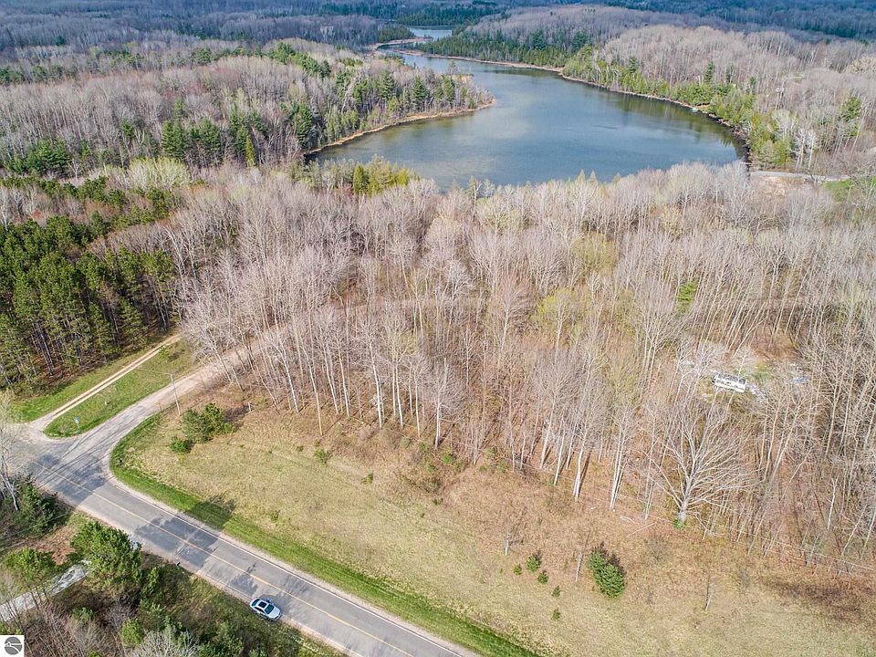 1st image of Winding Wood Dr #100