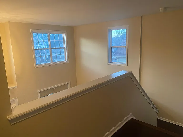 345 Southgate Dr — Photo 15