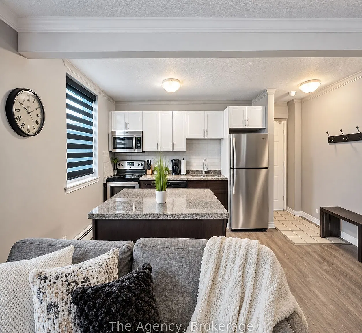4538 Huron St — Photo 4