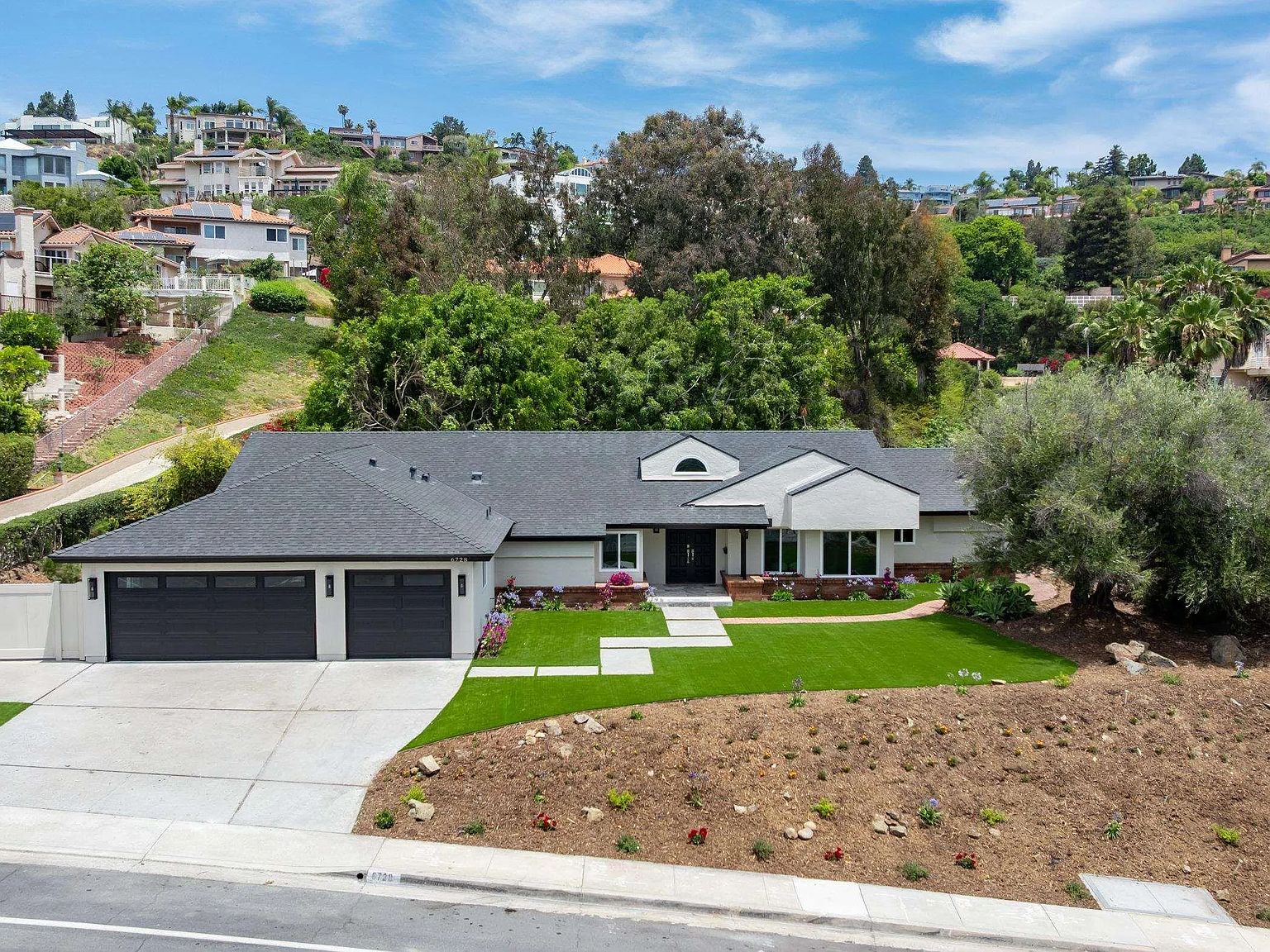 すのー 6728 Del Cerro Blvd, San Diego, CA 92120 | Zillow