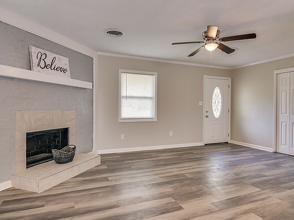 4th image of 2234 Darlington Dr