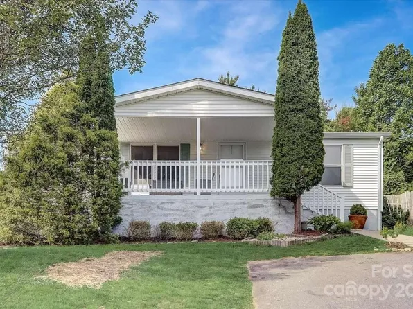 202 Nicholas Dr, Asheville, NC 28806