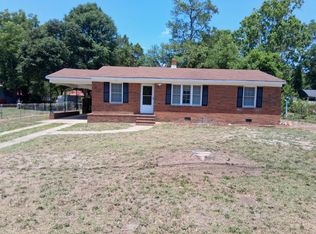 5104 Palmetto Ln, Fayetteville, NC 28304