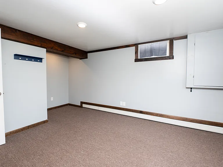 1330 Logan St — Photo 13
