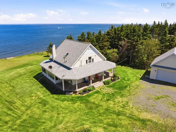 889 Blue Sea Rd, Cumberland, NS B0K 1E0