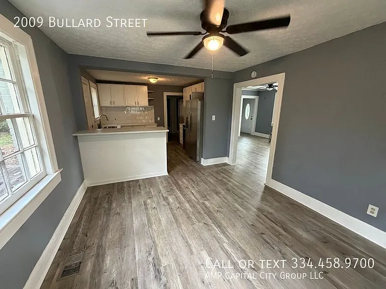2009 Bullard St — Photo 13