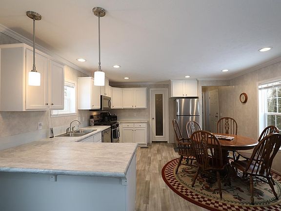 4th image of 5252 Shorthair Ln