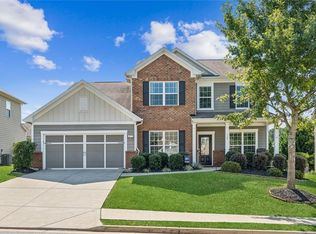 711 Woodbridge Dr, Woodstock, GA 30188