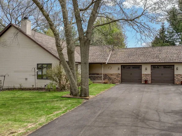 645 Farr Ct, Eau Claire, WI 54701