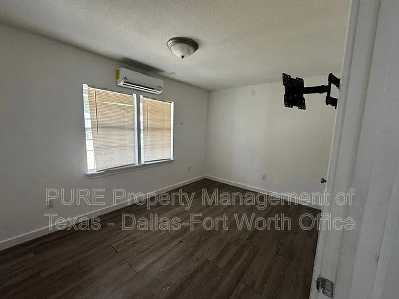 2 bed, 1.0 bath, 750 sqft, $1,250 — Photo 4