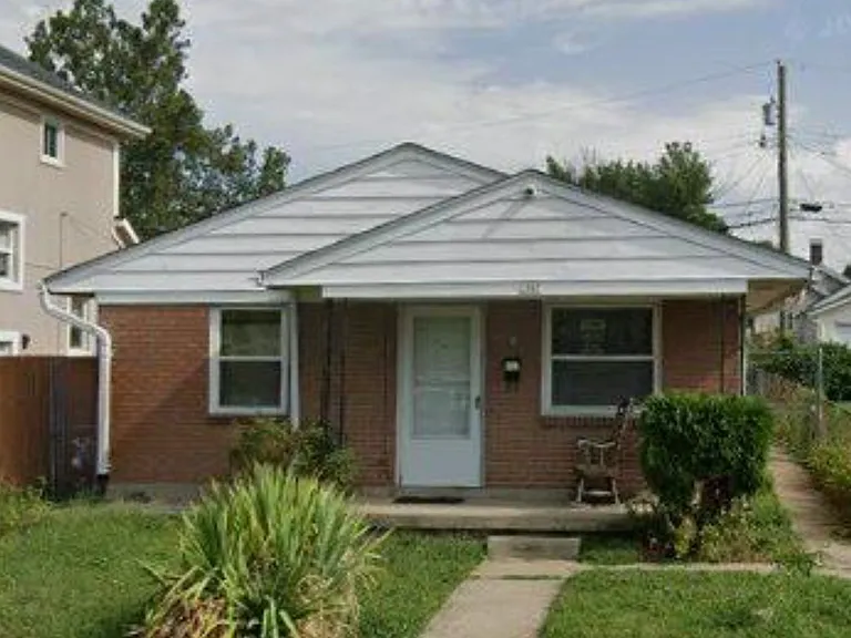 1747 Tuttle Ave #B — Photo 1
