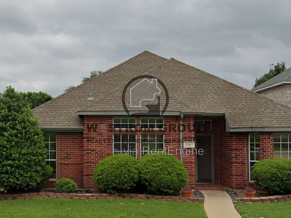 1st image of 1257 Christopher Ln