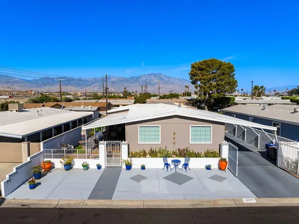 33577 Laura Dr, Thousand Palms, CA 92276