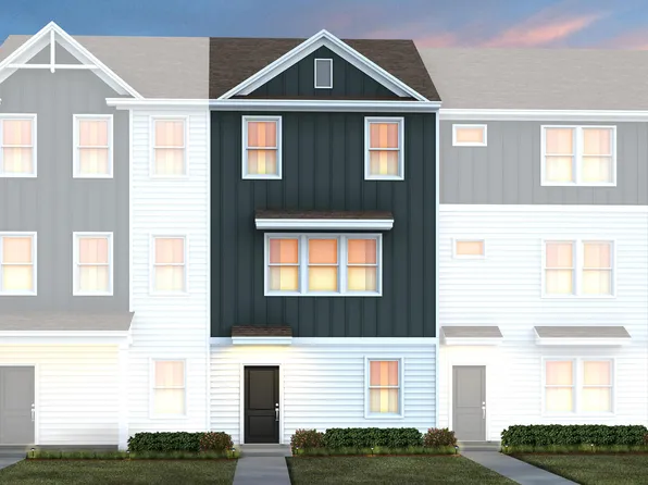 907 Fearless Dr, Durham, NC 27703