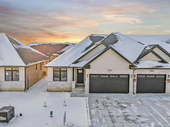 2575 Barkley Ave, Windsor, ON N8P 0E8