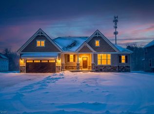 3320 White Willow Ln, Brunswick, OH 44212