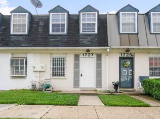 1727 Village Green Dr UNIT Z-40, Landover, MD