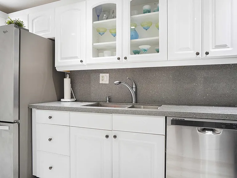 4250 Galt Ocean Dr #12K — Photo 23