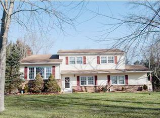 33 Campbell Ct, Freehold, NJ 07728